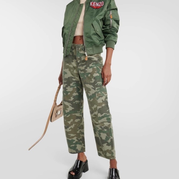 Citizens of Humanity Marcelle Camo Print Low Rise Barrel Cargo Pants - Picture 2 of 10
